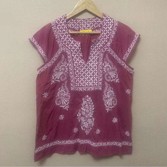 Roller Rabbit Faith Embroidered Cotton Top Size Medium Purple - Picture 2 of 12